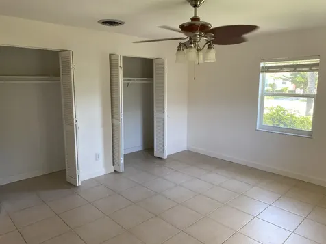 956 Tulip Lane Vero Beach FL 32963