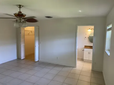 956 Tulip Lane Vero Beach FL 32963