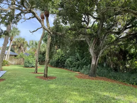 956 Tulip Lane Vero Beach FL 32963