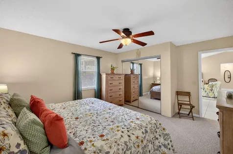 615 Se Dean Terrace Port Saint Lucie FL 34984
