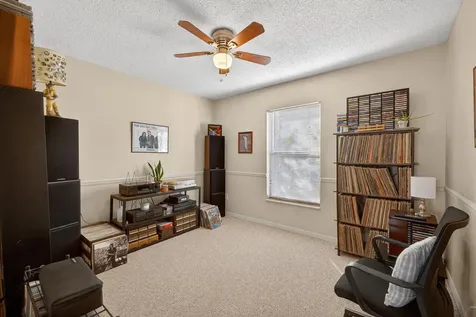 615 Se Dean Terrace Port Saint Lucie FL 34984