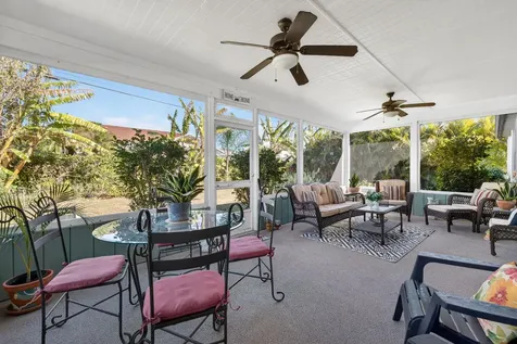 615 Se Dean Terrace Port Saint Lucie FL 34984