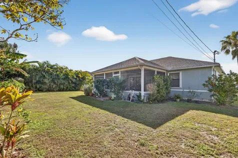 615 Se Dean Terrace Port Saint Lucie FL 34984