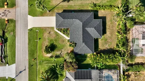 615 Se Dean Terrace Port Saint Lucie FL 34984