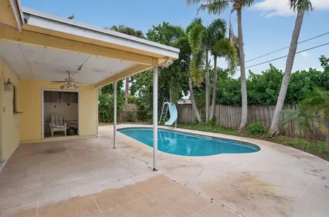 514 Riverside Drive Palm Beach Gardens FL 33410