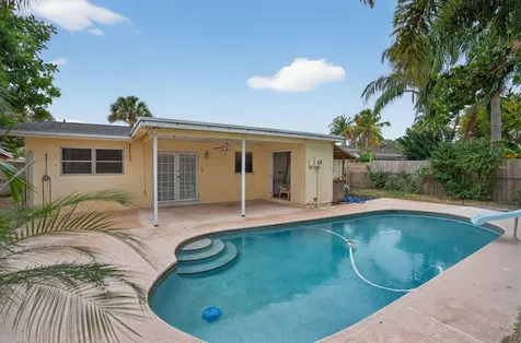 514 Riverside Drive Palm Beach Gardens FL 33410