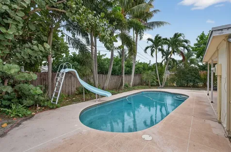 514 Riverside Drive Palm Beach Gardens FL 33410
