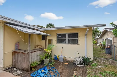 514 Riverside Drive Palm Beach Gardens FL 33410