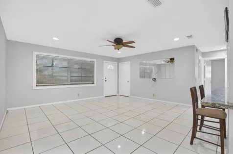 514 Riverside Drive Palm Beach Gardens FL 33410
