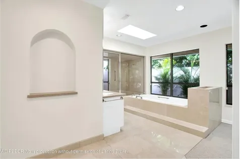 2812 Embassy Drive West Palm Beach FL 33401