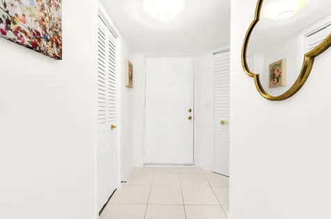 600 Egret Circle Delray Beach FL 33444