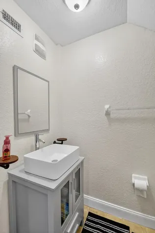 4322 Emerald Lake Worth FL 33461