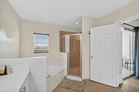 4322 Emerald Lake Worth FL 33461