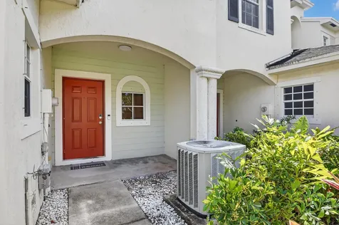 4322 Emerald Lake Worth FL 33461