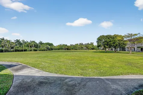 4322 Emerald Lake Worth FL 33461