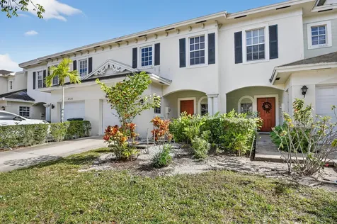 4322 Emerald Lake Worth FL 33461