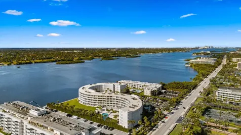 2760 S Ocean Boulevard Palm Beach FL 33480