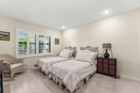 15 Eastgate Drive Boynton Beach FL 33436