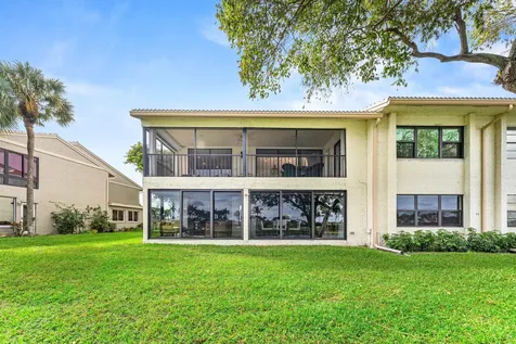 15 Eastgate Drive Boynton Beach FL 33436
