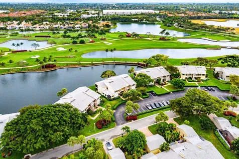 15 Eastgate Drive Boynton Beach FL 33436