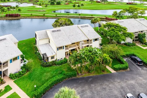 15 Eastgate Drive Boynton Beach FL 33436