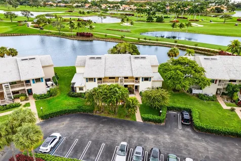15 Eastgate Drive Boynton Beach FL 33436