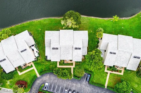 15 Eastgate Drive Boynton Beach FL 33436