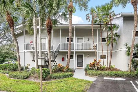11863 Wimbledon Circle Wellington FL 33414
