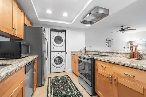 11863 Wimbledon Circle Wellington FL 33414