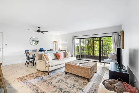 11863 Wimbledon Circle Wellington FL 33414