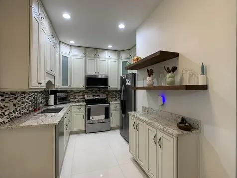 10465 Mateo Court Boca Raton FL 33498