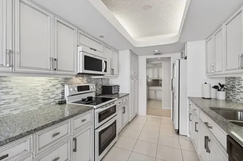 3210 S Ocean Boulevard Highland Beach FL 33487
