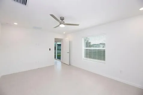 11146 NW Fernbrook Drive Port Saint Lucie FL 34987