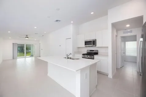 11146 NW Fernbrook Drive Port Saint Lucie FL 34987