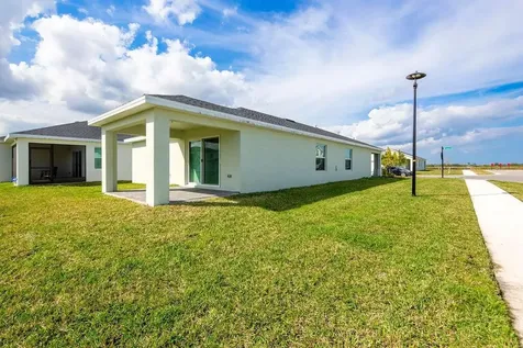 11146 NW Fernbrook Drive Port Saint Lucie FL 34987