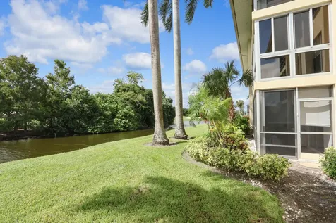 5540 Tamberlane Circle Palm Beach Gardens FL 33418
