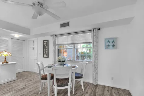 5540 Tamberlane Circle Palm Beach Gardens FL 33418