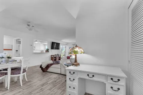 5540 Tamberlane Circle Palm Beach Gardens FL 33418