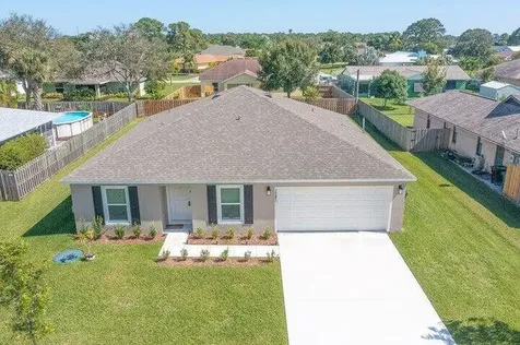 1381 SE Bayharbor Street Port Saint Lucie FL 34983