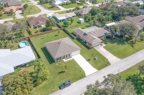 1381 SE Bayharbor Street Port Saint Lucie FL 34983