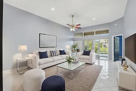 5405 Monterey Circle Delray Beach FL 33484