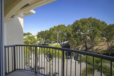 100 Crestwood Court Royal Palm Beach FL 33411