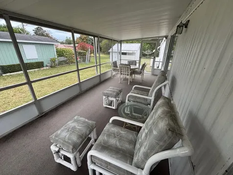 152 Ne 15th Terrace Stuart FL 34994