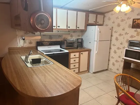 152 Ne 15th Terrace Stuart FL 34994