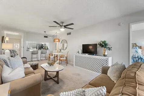 13369 Touchstone Place Palm Beach Gardens FL 33418