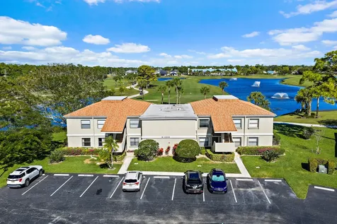 13369 Touchstone Place Palm Beach Gardens FL 33418