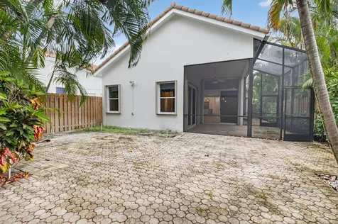 6623 Nw 25th Avenue Boca Raton FL 33496