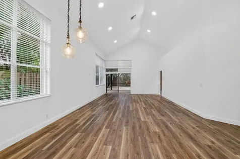 6623 Nw 25th Avenue Boca Raton FL 33496