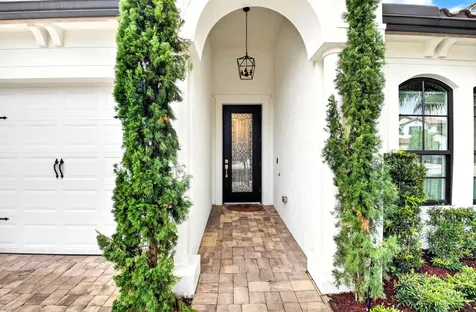 9244 Grand Prix Lane Boynton Beach FL 33472
