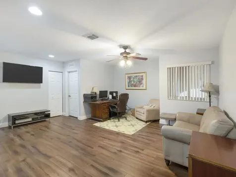 846 Gazetta Way West Palm Beach FL 33413